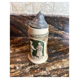 Small German beer, Stein broke lid