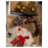 Christmas wreath bulbs and topper