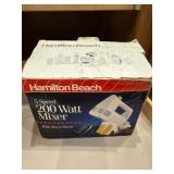 Vintage Hamilton Beach pipe speed 200 W mixer
