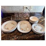 Corelle Abundance dinner set with cups