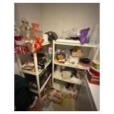 2 shelves ( no contents)