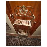 Folding decorative shelf