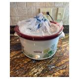 Vintage rival crockpot