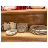 Floral Dishware set