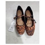 Time & tru womenï¿½s 7 1/2 leopard shoes 7.5