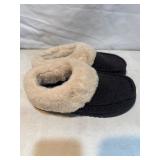 Womenï¿½s dearfoam slippers size large 9ï¿½10