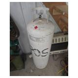 White Metal Propane Cylinder with Valve