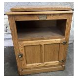 White Clad Swivel Top Stand