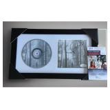 TAYLOR SWIFT SIGNED CD & BOOKLET W/ COA