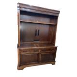 Estate Entertainment Center
