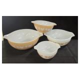 4pc  Pyrex Bowl Set