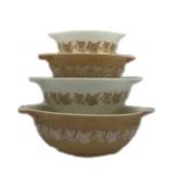 4 pc Pyrex Sandlewood Pyrex Mixing Bowls