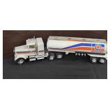 Toy Semi