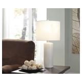 Ashley L177904 White Ceramic Lamp Ashley L177904 White Ceramic Lamp