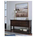 Ashley Lavinton Dining Room Server