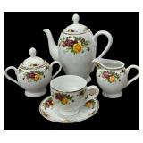 German Tea Set wï¿½ (4) Cups & Saucers