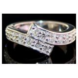 Brilliant 1.12 ct VS Diamond Bypass Ring