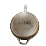 LODGE Cast Iron Chicken Fryer wï¿½ Lid