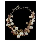 Goldtone Necklace wï¿½ Pearls