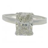 Radiant Cut 2.01 ct Diamond Solitaire Ring