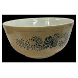 Pyrex Homestead Pattern Bowl