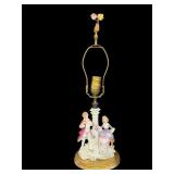 Colonial Couple Lamp