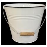 Granite Bucket