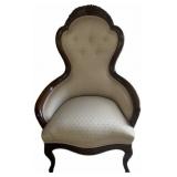 Queen Anne Accent Chair
