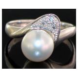 Platinum Brilliant Pearl & Natural Diamond Ring