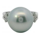 Platinum Natural Gray Pearl & Diamond Ring
