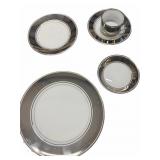 Fitz And Floyd Platinum Rondelet Service For Nine