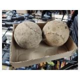 2 vintage balls