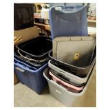 Plastic totes mostly no lids