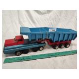Tin dump truck SSS International Tin dump truck SSS International