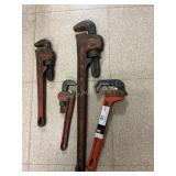 4 pipe wrenches