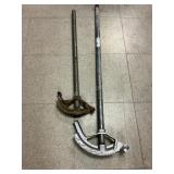 2 conduit benders