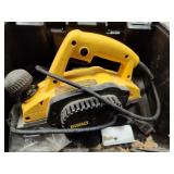 DeWalt planer