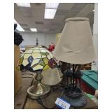 3 lamps and extra lamp shade