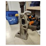 Large cast jack no handle