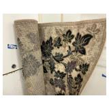 6 Rugs - 5x8 & Smaller