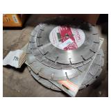 Concrete saw blades