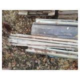 Pallet of concrete form braces 4 and 6ft