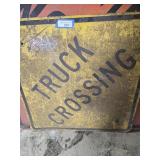 30"x30" truck crossing sign