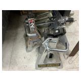 3 jack stands and jack