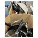 2 Boxes kitchen items