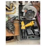 2 drills and skilsaw