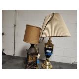 2 lamps