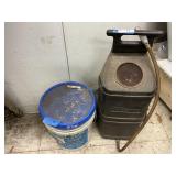 2 Items - Craftsman Sand Blaster & Sand