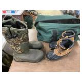 Size 10 boots and bag