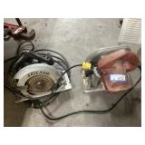 2 circular saws